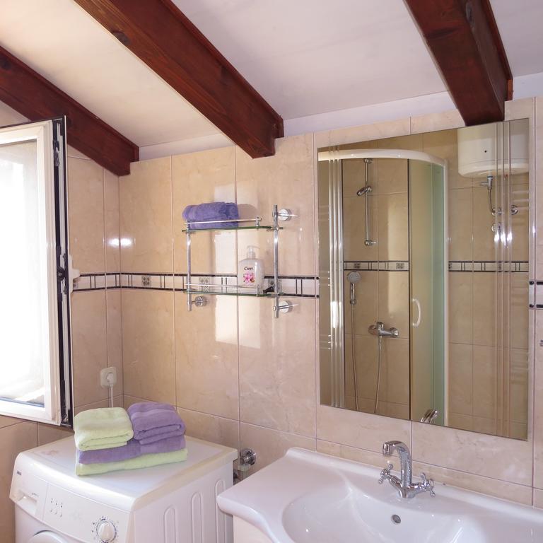 Apartmani Rita Милна Экстерьер фото